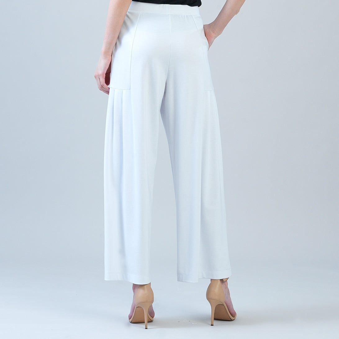 Rayon-Ponte Knit - Pleated Wide Leg Pocket Pant - White | Clara Sunwoo