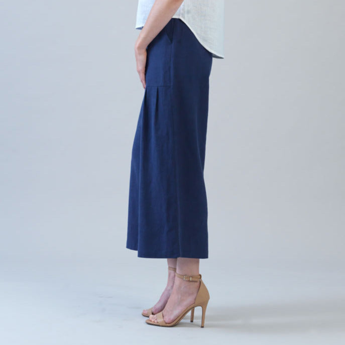 Soft Cotton - Pleated Wide Leg Ankle Pant - Navy - Final Sale | Clara Sunwoo