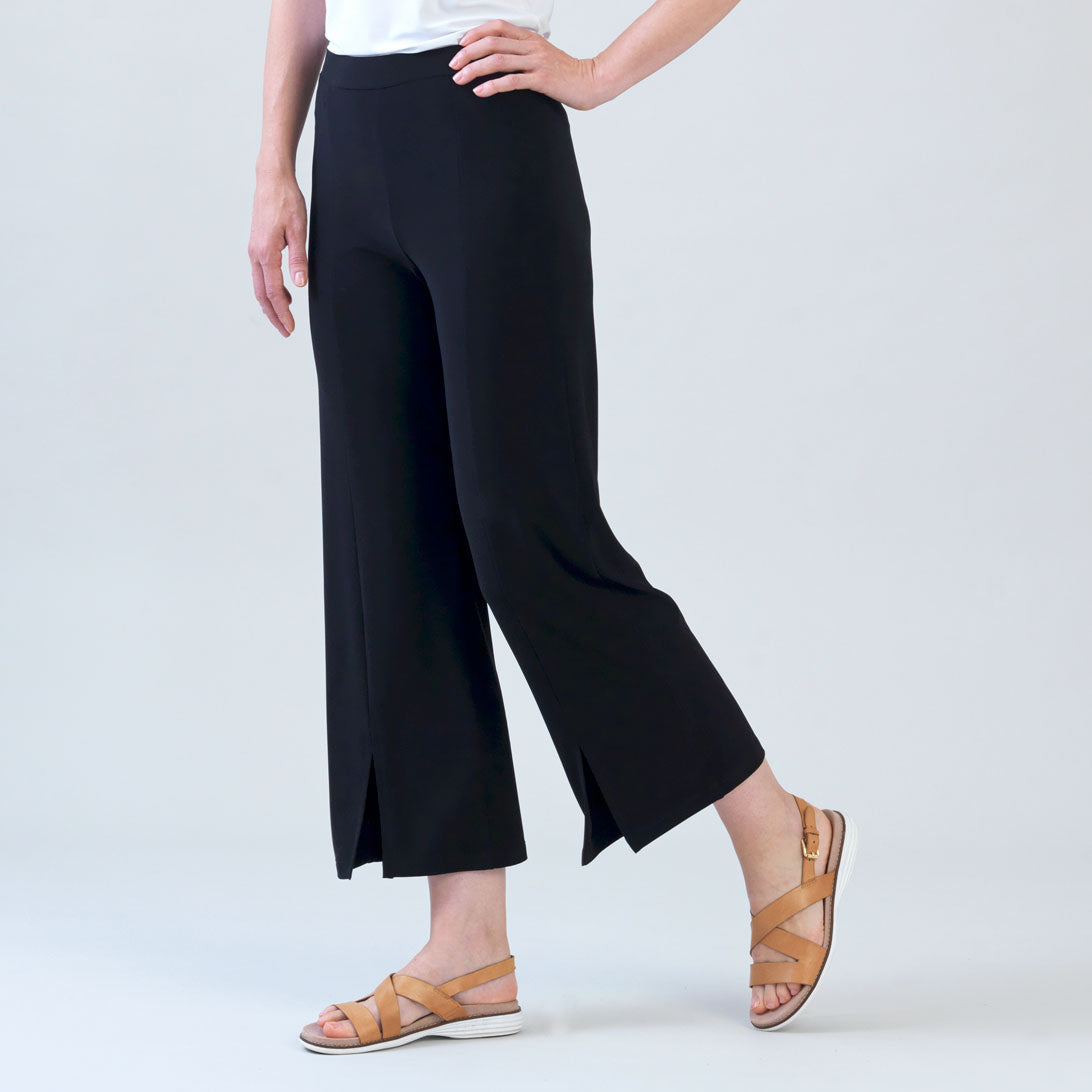 Relaxed Kick Front Slit Ankle Pant - Black | Clara Sunwoo