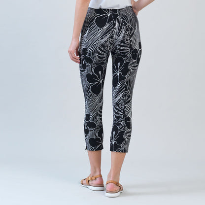 Crepe Knit - Signature Pull-On Capri - Orchid Sketch - Final Sale | Clara Sunwoo