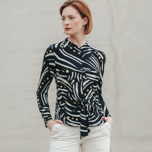 Center Front Tie Top - Dots & Stripes | Clara Sunwoo