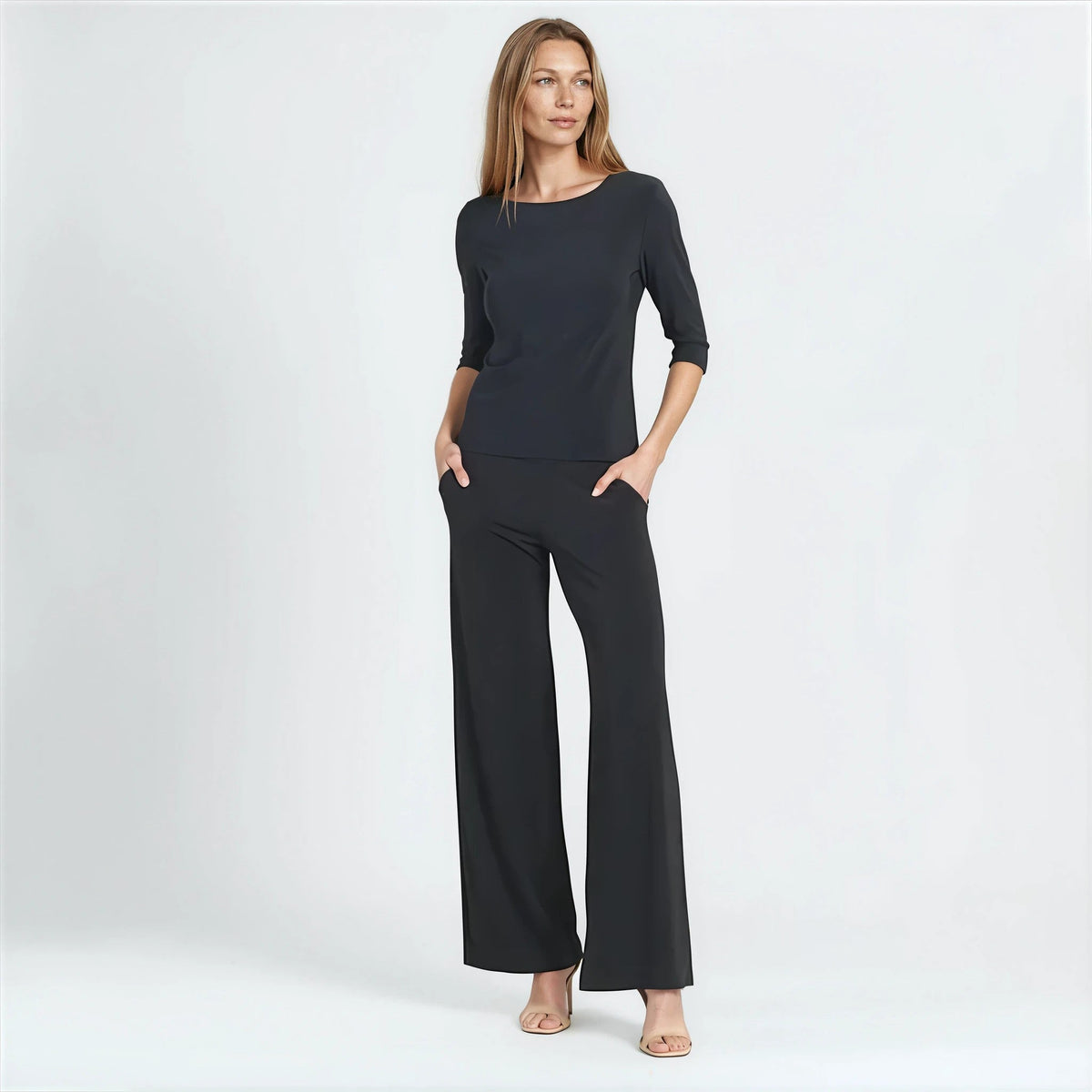 Scoop Neck Half Sleeve Top - Black | Clara Sunwoo