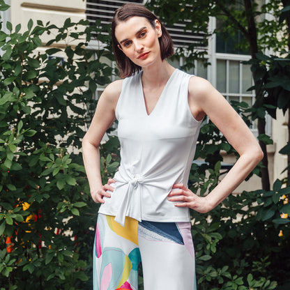 Sleeveless V-Neck Center Front Tie Top - White | Clara Sunwoo