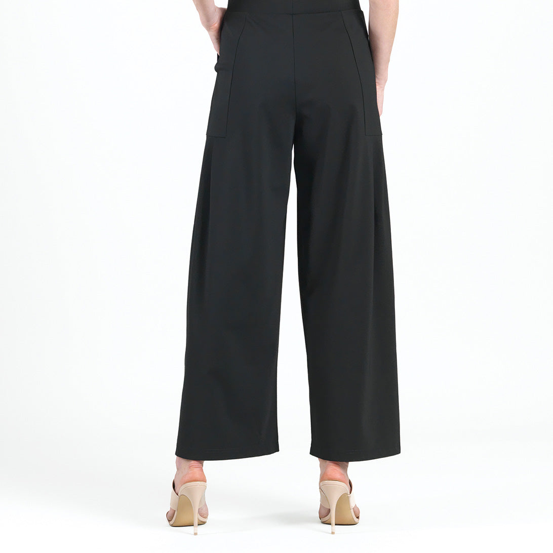 Rayon-Ponte Knit - Pleated Wide Leg Pocket Pant - Black | Clara Sunwoo