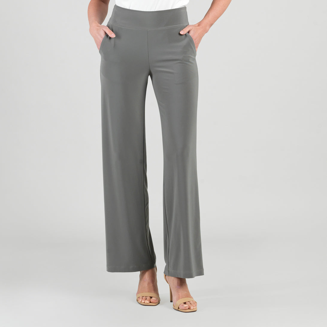 Signature Wide Leg Pocket Pant - Olive | Clara Sunwoo