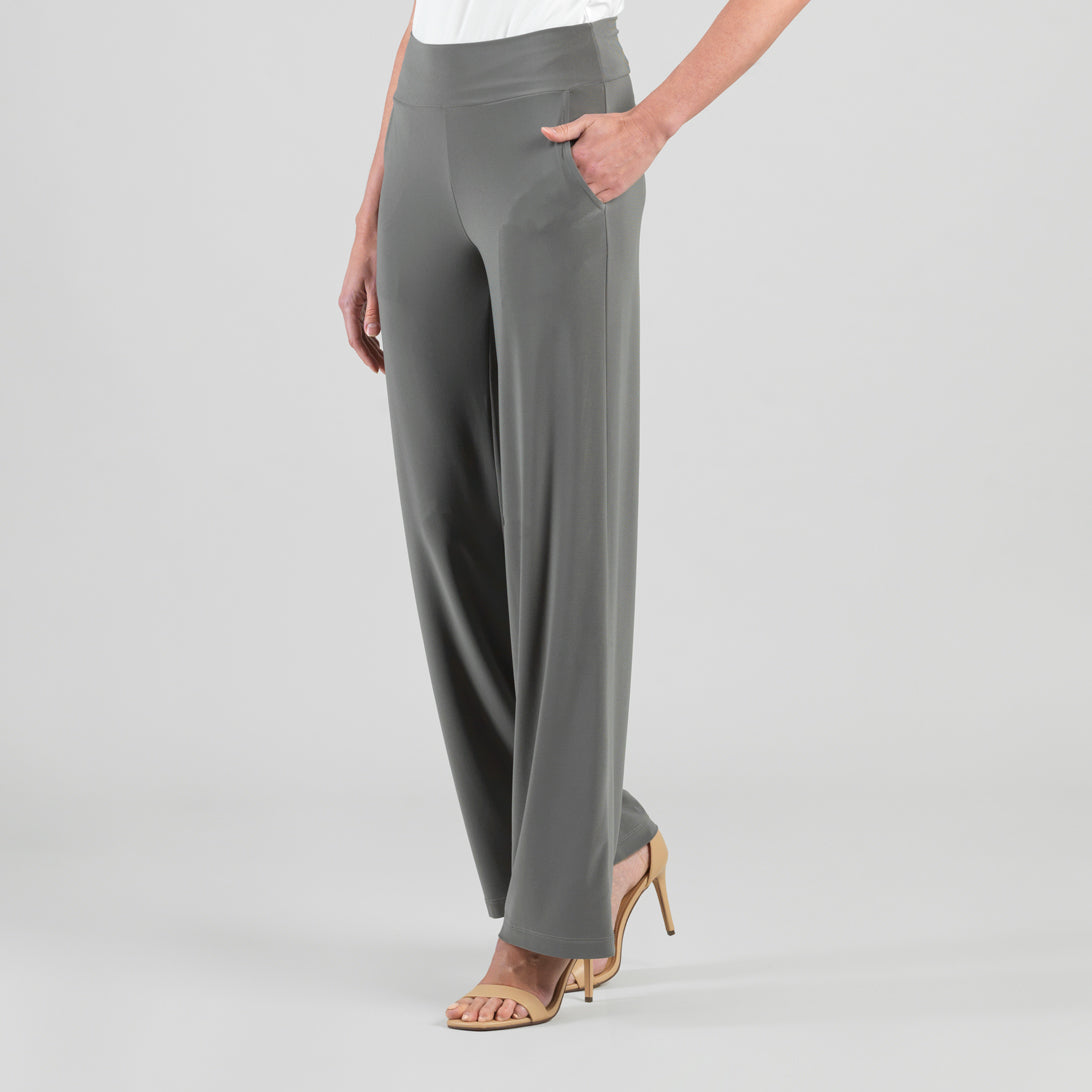 Signature Wide Leg Pocket Pant - Olive | Clara Sunwoo