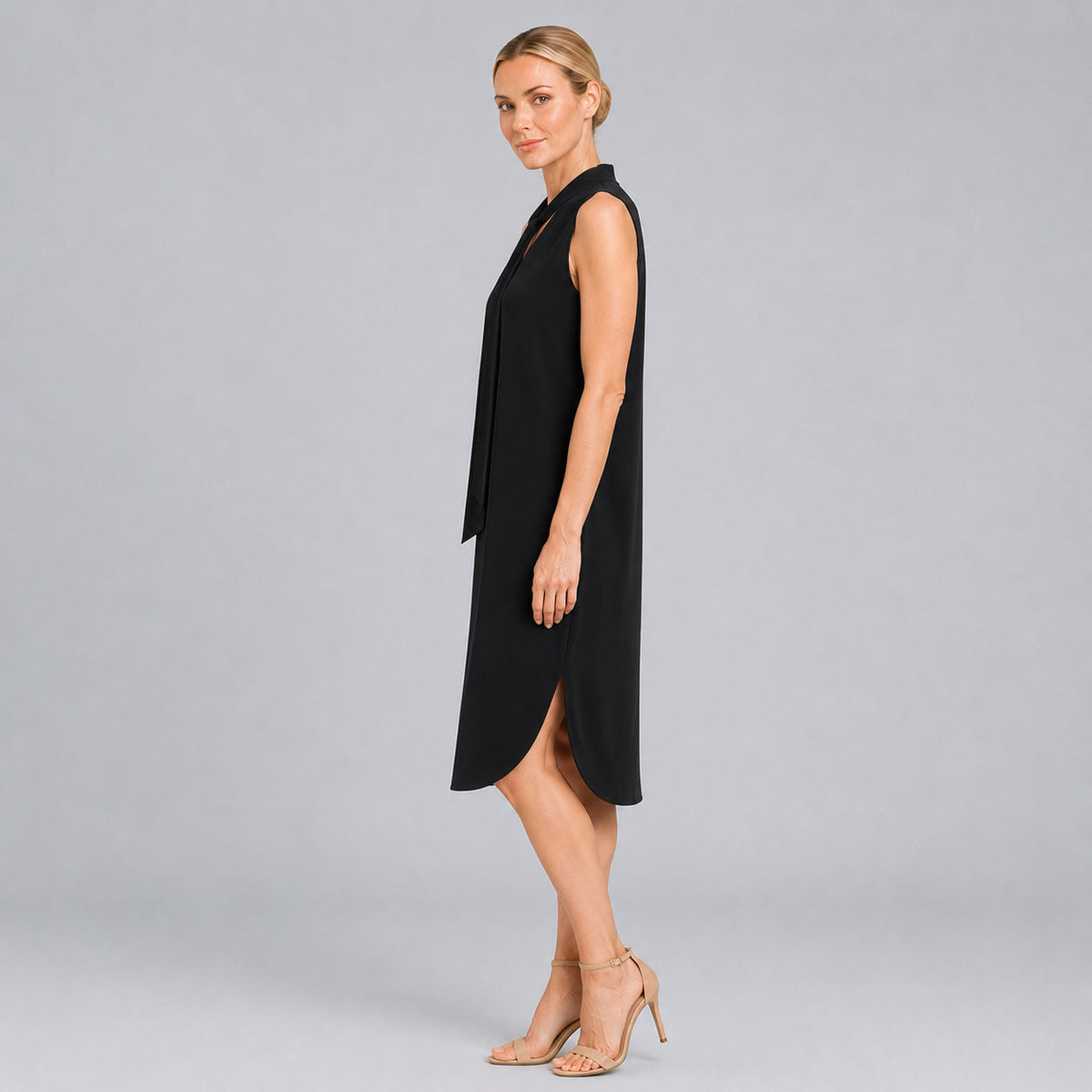V-Neck Tie Midi Dress - Black | Clara Sunwoo