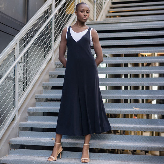 V-Neck Cross Back Jumpsuit - Black - Final Sale | Clara Sunwoo