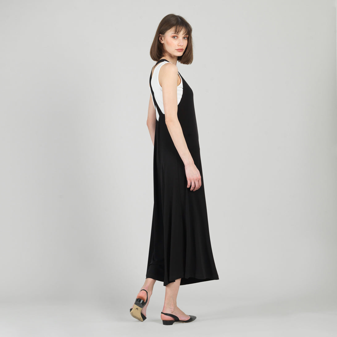V-Neck Cross Back Jumpsuit - Black - Final Sale | Clara Sunwoo