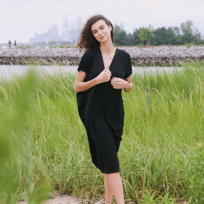 Textured Rayon - Caftan Pocket Dress - Black - Final Sale | Clara Sunwoo