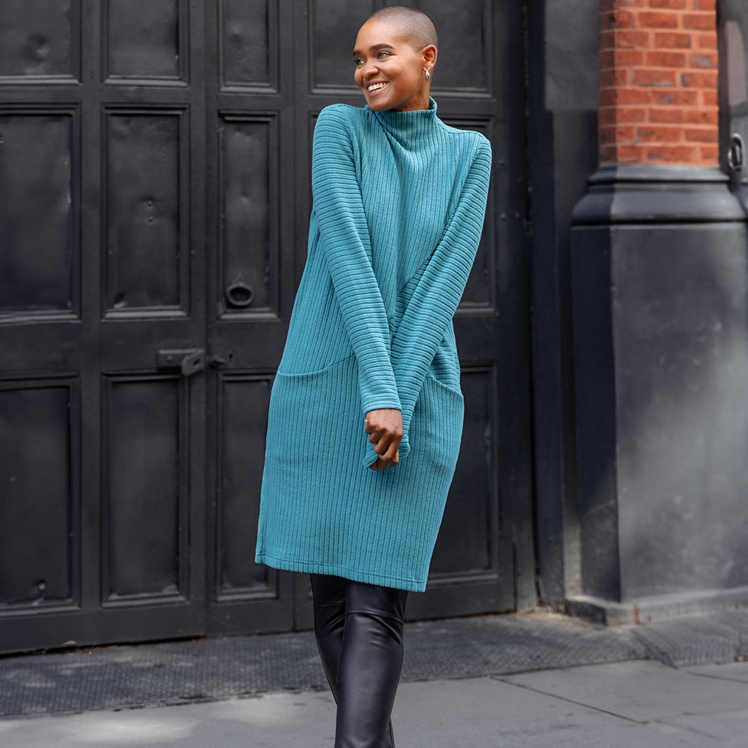 Chunky Ribbed - Tunic Pocket Sweater Dress - Teal - Final Sale! | Clara Sunwoo