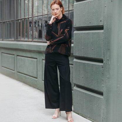 Lightweight Cozy - Tipped Hem Sweater - Linear Geo - Final Sale | Clara Sunwoo