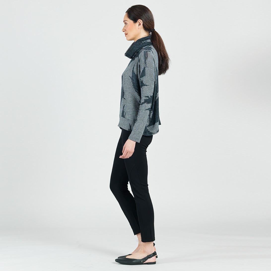 Lightweight Cozy - Banded Hemline Sweater - Feather Leaf - Final Sale! | Clara Sunwoo