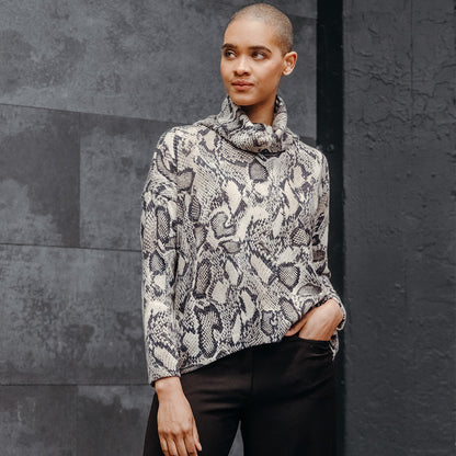 Cozy Texture - Tipped Hem Sweater - Python Scale - Final Sale! | Clara Sunwoo