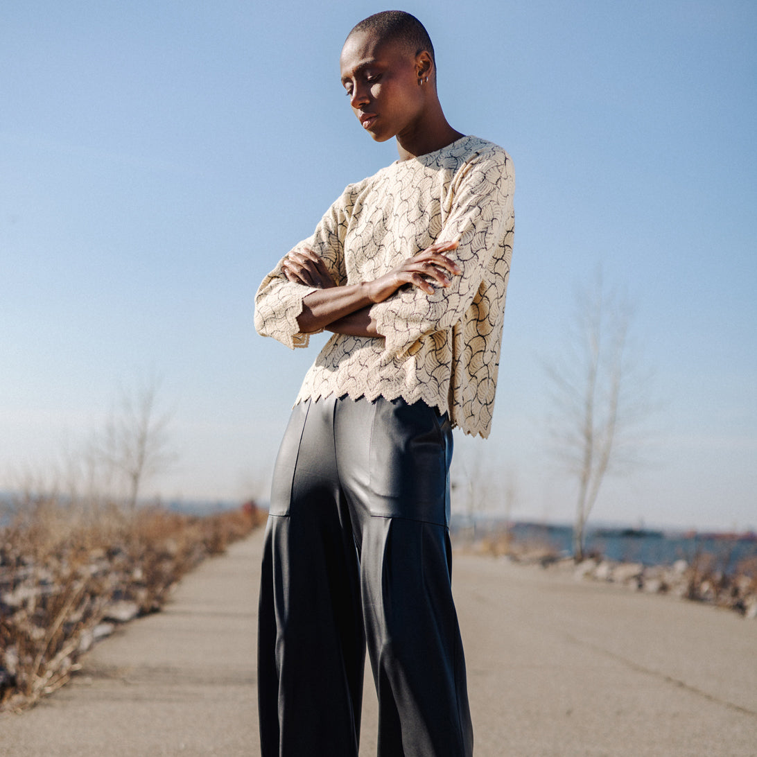 Crochet Knit - Scallop Hem Box Sweater Top - Fan Shell - Final Sale | Clara Sunwoo