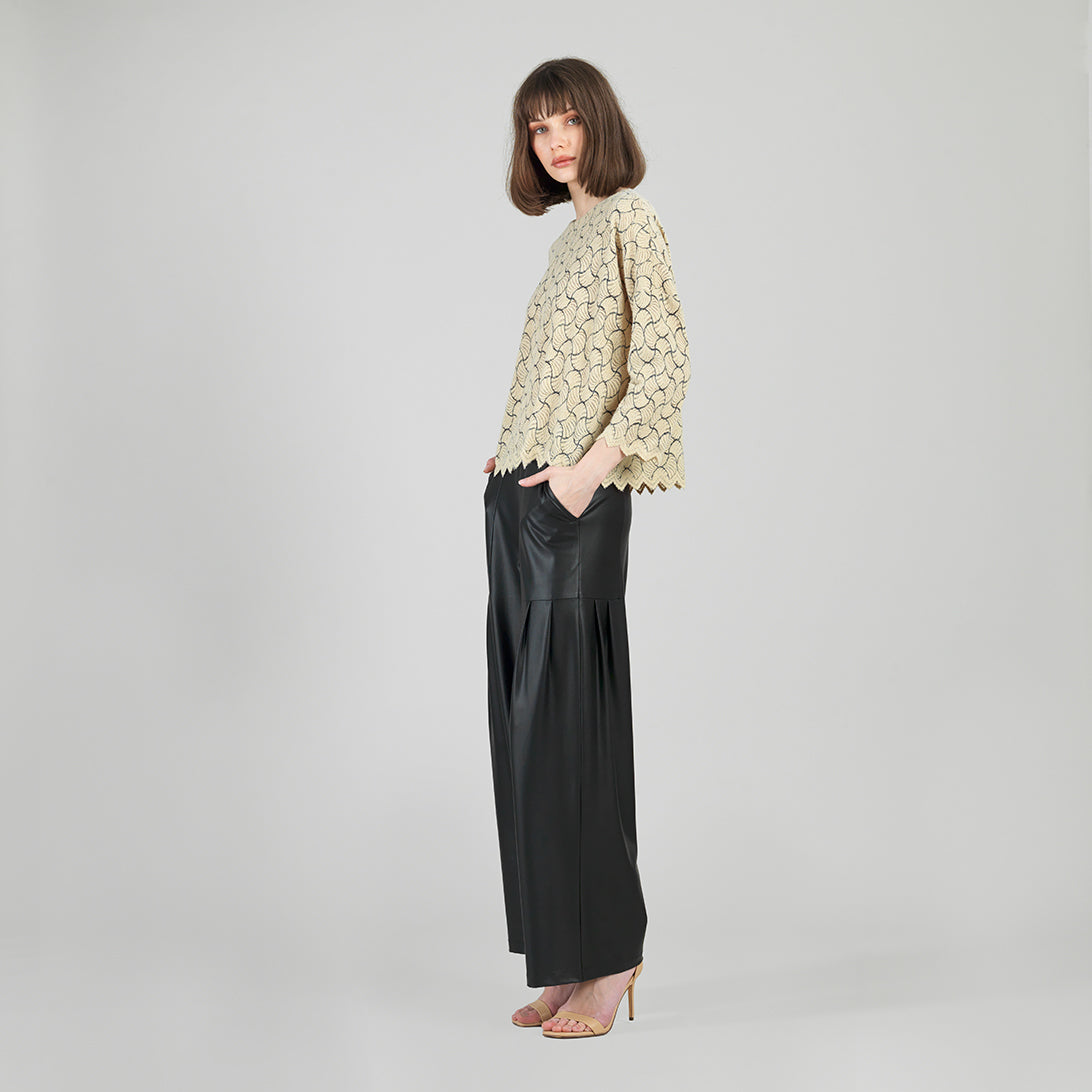 Crochet Knit - Scallop Hem Box Sweater Top - Fan Shell - Final Sale | Clara Sunwoo
