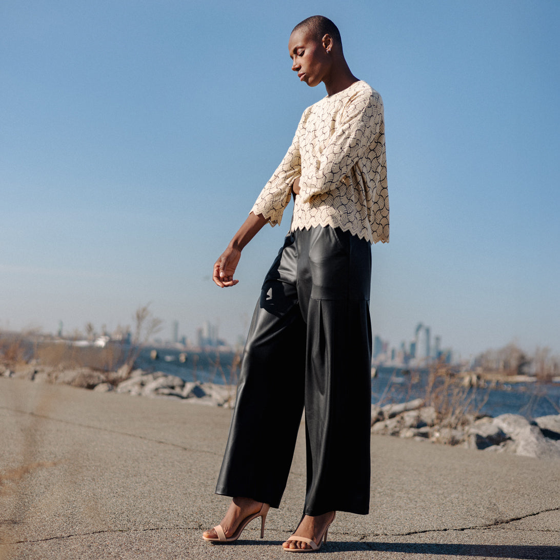 Crochet Knit - Scallop Hem Box Sweater Top - Fan Shell - Final Sale | Clara Sunwoo