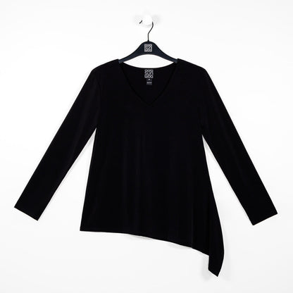 V-Neck Side Flow Top - Black - Final Sale | Clara Sunwoo