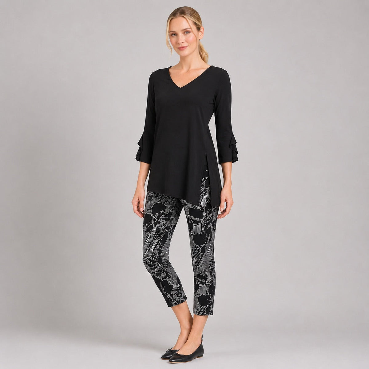 Flutter Cuff Side Vent Tunic - Black - Final Sale! | Clara Sunwoo