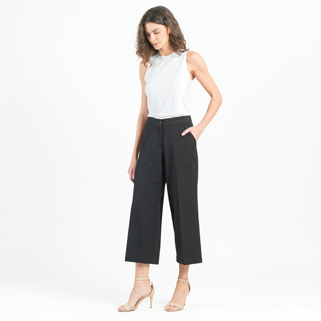 Woven Twill - Zip Closure Front Pocket Cropped Trouser - Black - Final Sale! | Clara Sunwoo