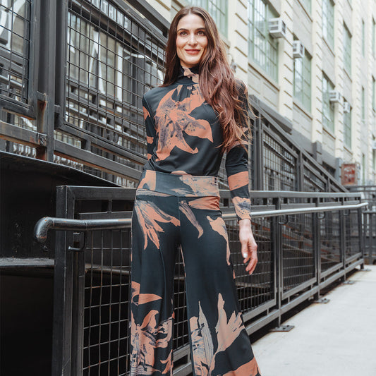 Mock Neck Pleated Detail Top - Abstract Lily - Final Sale | Clara Sunwoo